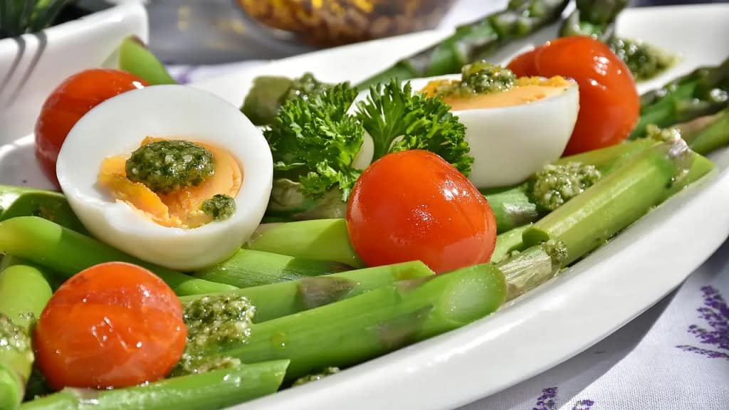 Weight Loss Tips - mixed salad