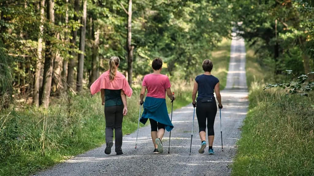 Weight loss mindset, people walking