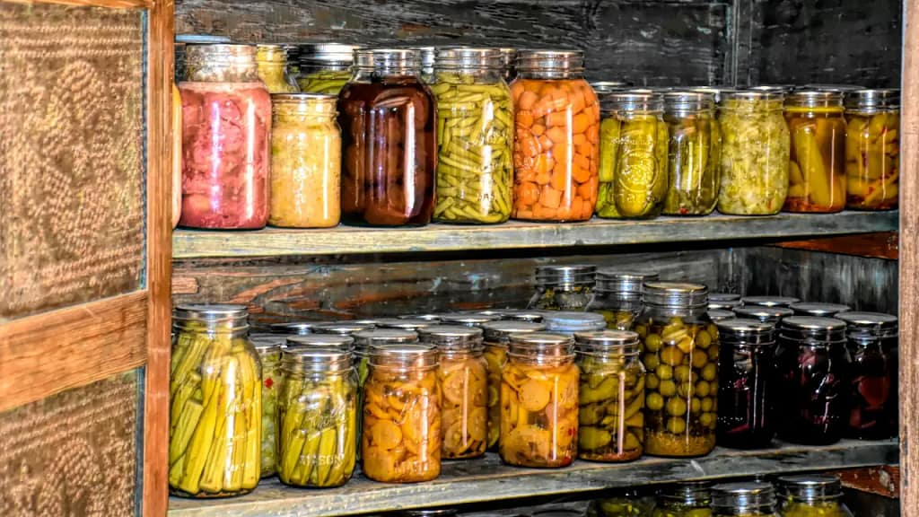 Probiotics: Benefits, Foods, Supplements & Evidence