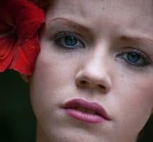 6 Natural Ways to Treat Rosacea and Redness