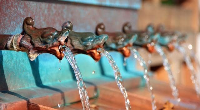 Acne Natural Treatment - Drink lots of water