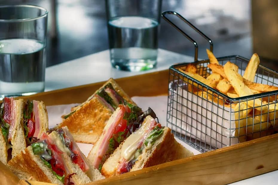 Can You Eat Junk Food and Still Lose Weight?